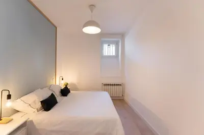 Cama o camas de una habitación en Luxe Apartment in Chamberí Chic