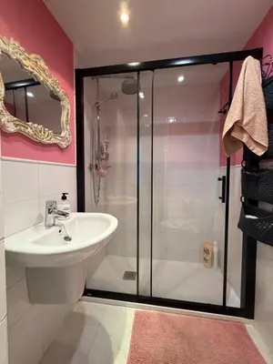 Un baño de Piso céntrico, bonito, acogedor y luminoso