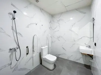 Un baño de Multi Hostel Lavapies