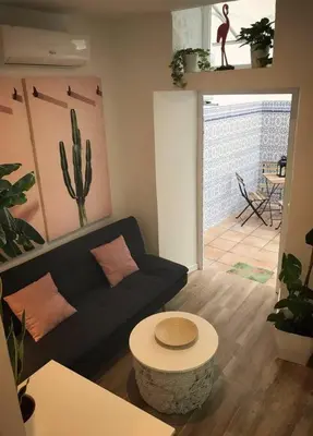 Zona de estar de Nice and calm apartment Atocha, Madrid LAC4