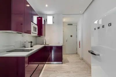 Una cocina o zona de cocina en Waou Las Letras V - Alquiler Corta Duración