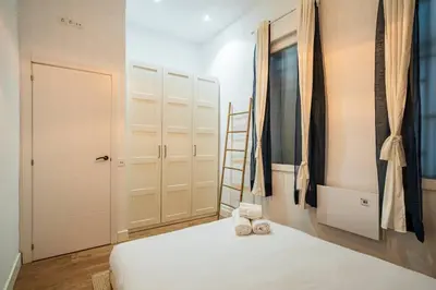 Cama o camas de una habitación en Chamberi - Quiet flat, ideal for families CAS