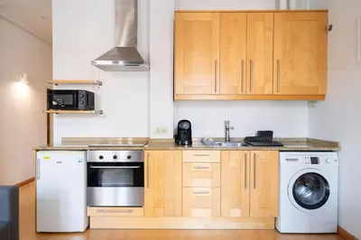 Una cocina o zona de cocina en Flat in Barrio de las Letras / Cervantes20