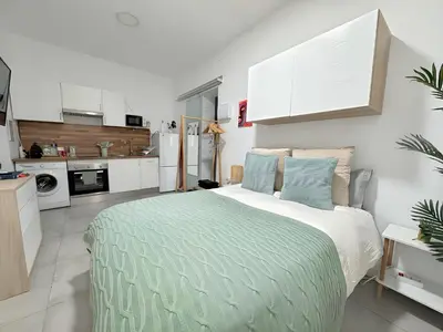 Una cocina o zona de cocina en WM Stays Estudio Elegante
