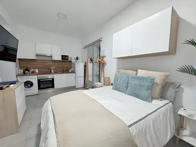 Una cocina o zona de cocina en WM Stays Estudio Elegante