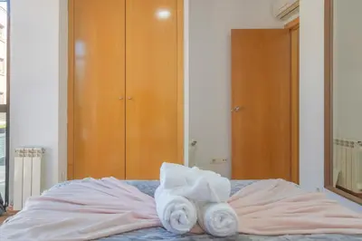 Cama o camas de una habitación en Luminoso Madrid Javalambre Temporal