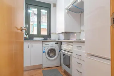 Una cocina o zona de cocina en Luminoso Madrid Javalambre Temporal