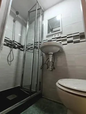 Un baño de Alanta Apartments
