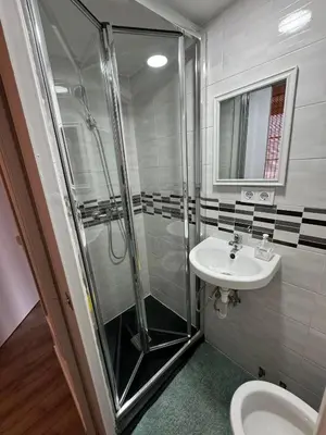 Un baño de Alanta Apartments