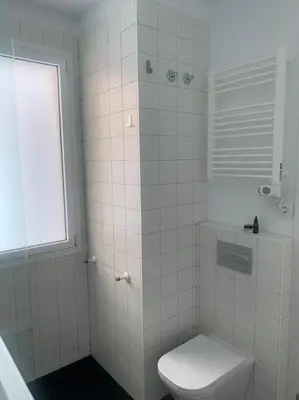 Un baño de Estudio ideal en Chamberí