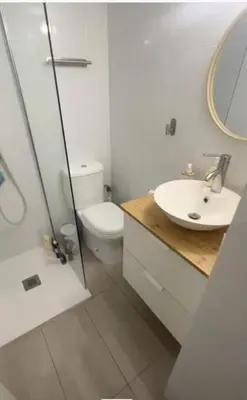 Un baño de CASTILLA MADRID