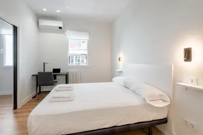 Cama o camas de una habitación en Bright Refurbished -1Bedroom 1Bathroom-Salamanca