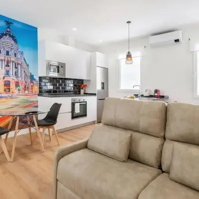 Bright Refurbished -1Bedroom 1Bathroom-Salamanca