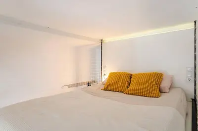 Cama o camas de una habitación en Apartamento con encanto en Malasaña