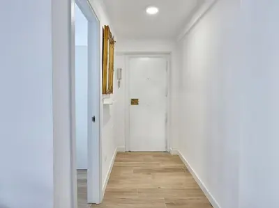 Plano de NEW Plaza Elíptica Metro Bus 15 min centro 3d Luxe reformado