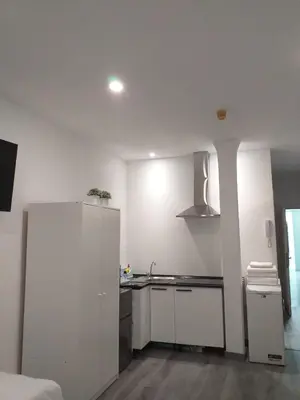 Una cocina o zona de cocina en Estudio en Callao, 4 personas