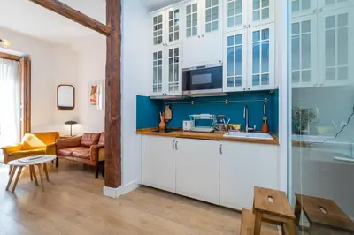 Una cocina o zona de cocina en GuestReady - Barrio de las Letras Nest