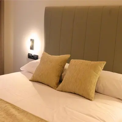Cama o camas de una habitación en Hostal La Rúa-Montera