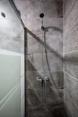 Un baño de Amplio apto 2 hab a 20min de Puerta del Sol