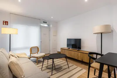Una televisión o centro de entretenimiento en Waou Best I Madrid Rio