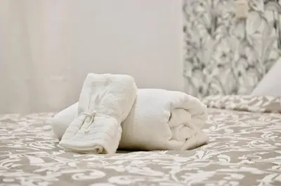 Cama o camas de una habitación en For You Rentals Céntrico apartamento TEMPORAL en la Calle Infanta DIN131A
