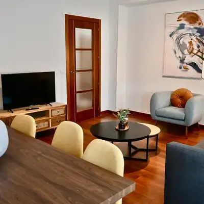 For You Rentals Vivienda TEMPORAL de cuatro dormitorios en Arganzuela AMA1026