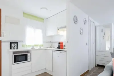 Una cocina o zona de cocina en Cozy apartmento in Lavapies-Sal34