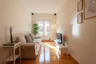 Zona de estar de Piso con dos dormitorios frente a Plaza Mayor
