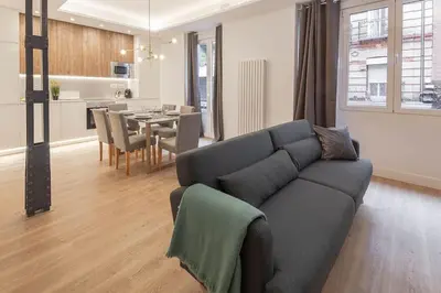 Zona de estar de Chamberi III calle Cardenal Cisneros 3BR 3BH