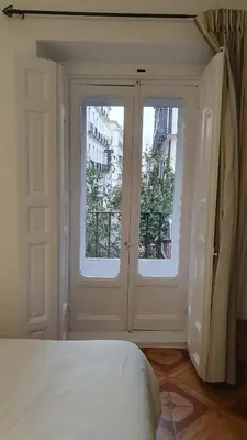 Cama o camas de una habitación en Hostal Ginebra -Madrid Centro Gran Vía Sol-
