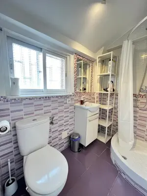 Un baño de Acogedor Mesón Centro Temporal