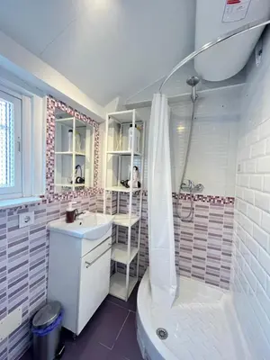Un baño de Acogedor Mesón Centro Temporal