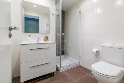 Un baño de CATERINA PACÍFICO