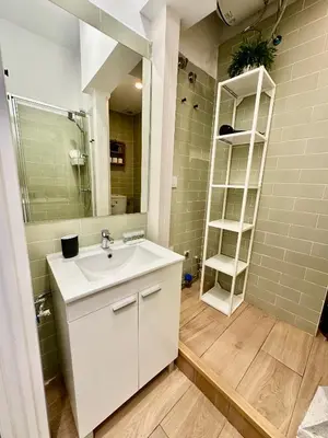 Un baño de WAKAFLATS 1, Centro Madrid, Chueca, SB