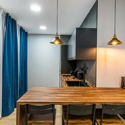 VR LATINA APARTMENTS