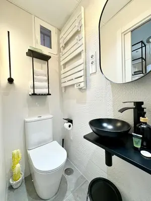 Un baño de Luxury Prívate Flat in Madrid Center Full Equipe NON TOURISTY