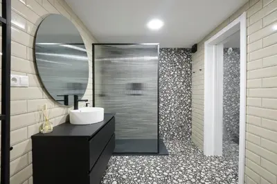Un baño de Acacias Apartments - City Centre