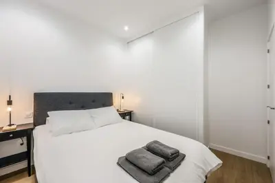 Cama o camas de una habitación en MyHouseSpain - Glamour y confort cerca del Retiro