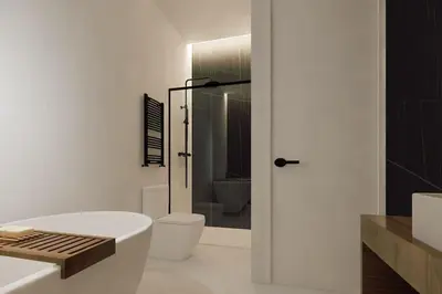 Un baño de Gran Via XVII calle Fuencarral 6BR 7BH