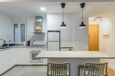 Una cocina o zona de cocina en Cozy and central- 1 bedroom 1 bathroom - Chueca