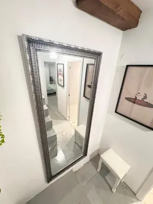 Un baño de Madrid BeautyFlat for Six
