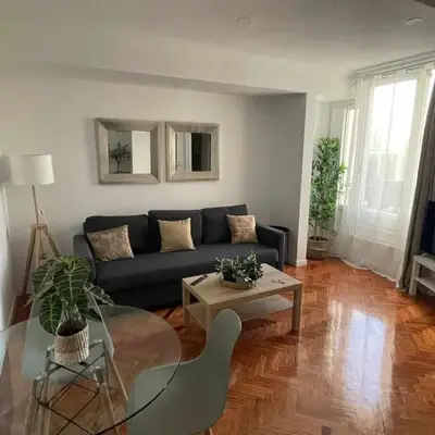 Apartamento con terraza y vistas Alcalá-Retiro
