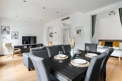 Zona de estar de Tirso de Molina III - Apartamento de 2 dormitorios