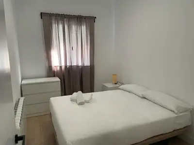 Cama o camas de una habitación en U3 Apartamento bien comunicado Madrid centro
