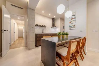 Una cocina o zona de cocina en Apartamento Puerta de America VII en Madrid