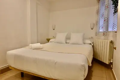 Cama o camas de una habitación en For You Rentals CÓMODO DEPARTAMENTO TEMPORAL DE DOS DOMITORIOS CERCA A PLAZA ELIPTICA MCU149
