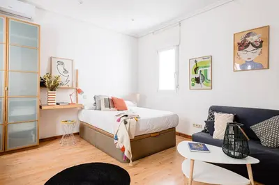 Cama o camas de una habitación en Cozy studio in Lavapies-Torr