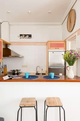 Una cocina o zona de cocina en Cozy studio in Lavapies-Torr