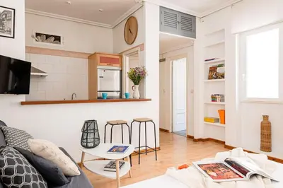 Una televisión o centro de entretenimiento en Cozy studio in Lavapies-Torr