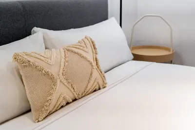Cama o camas de una habitación en 2 bedrooms 2 bathrooms- Modern and Bright- Center